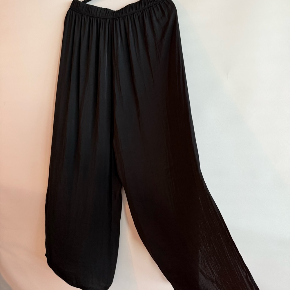 Jennifer Lopez Black Wide Leg Pants